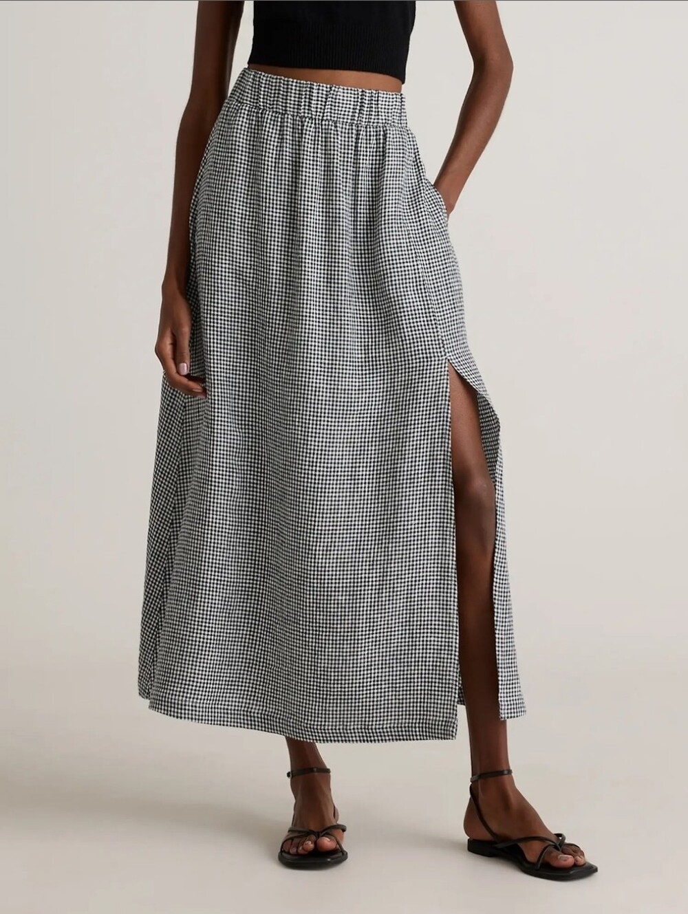100% European Linen Maxi Skirt. Size S